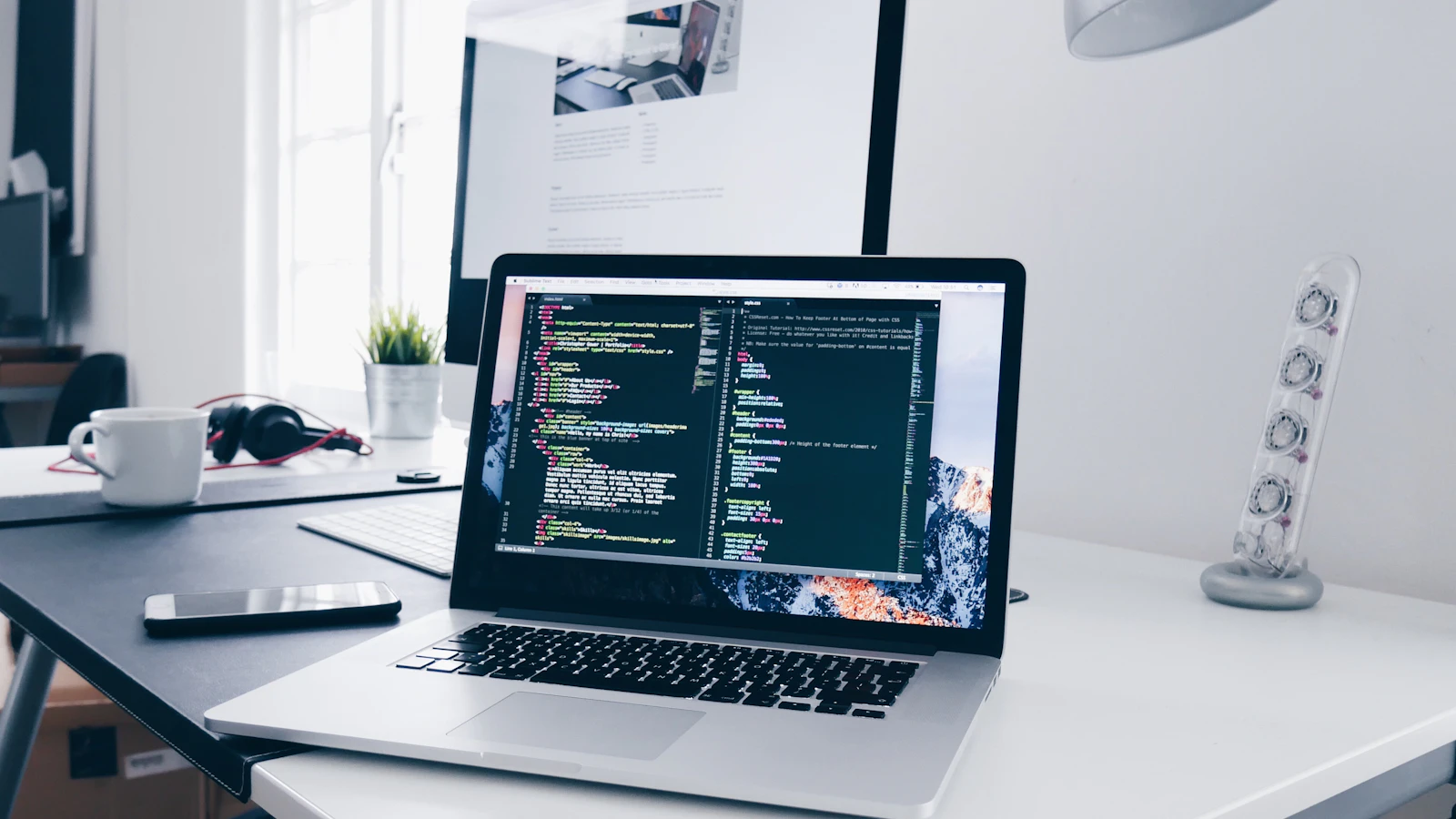 Web and App Development: Why Cross-Platform Became the Default